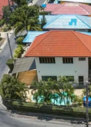 Rawai pool villa
